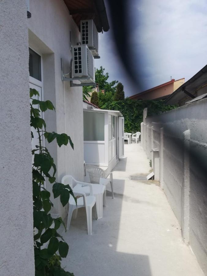 Yraida'S House Constanta Hotel Exterior photo